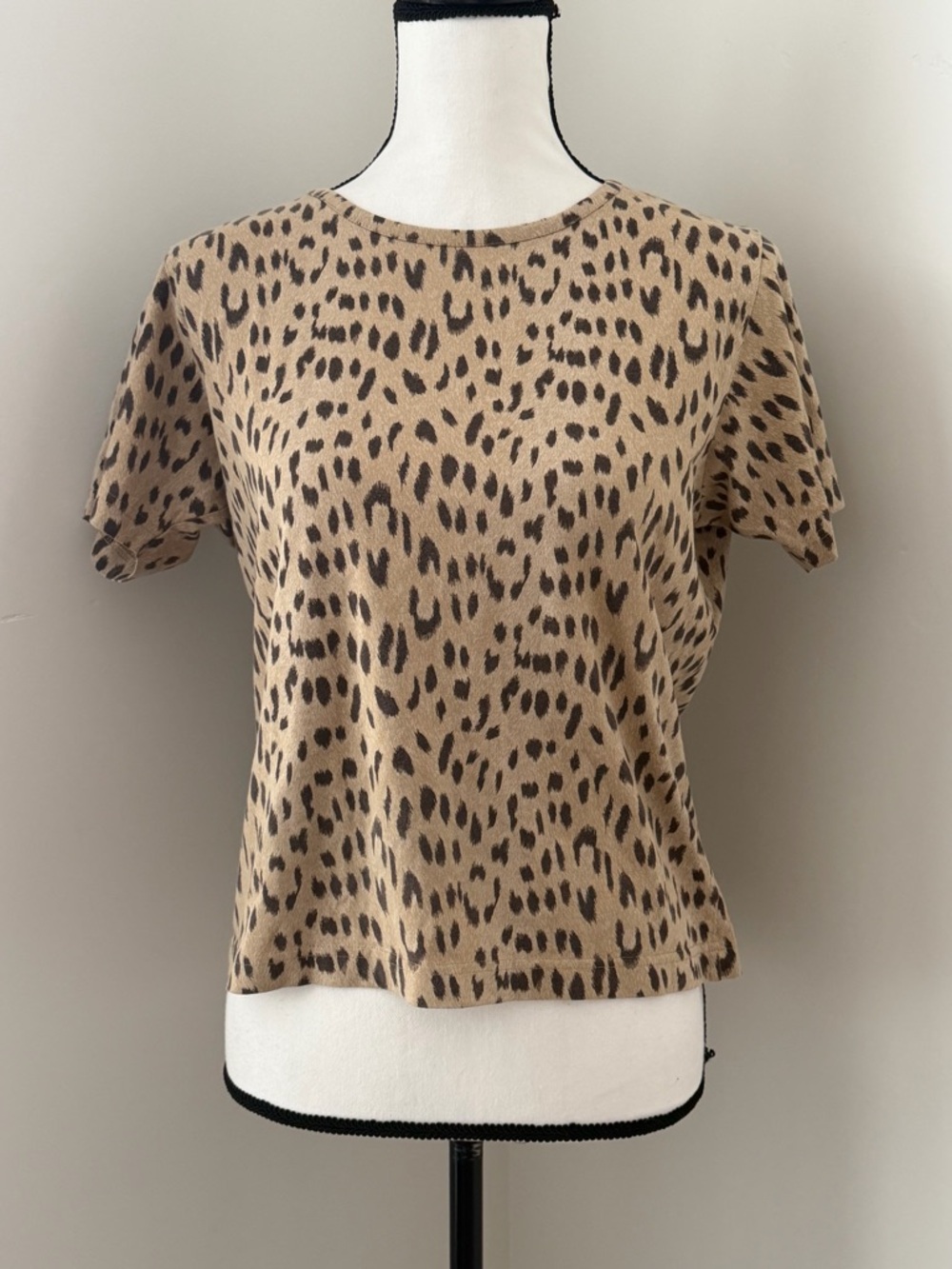Liz Claiborne Tan and Black Leopard Crew Neck Short Sleeve Top